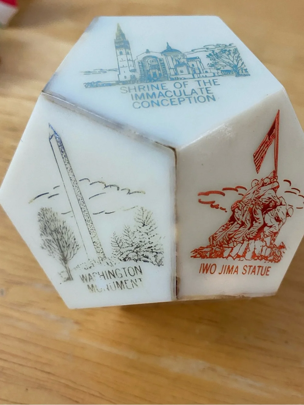 Vintage Washington D.C. Landmarks Paperweight Souvenir Dodecahedron